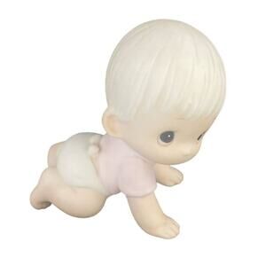 Precious Moments Jonathan & David 1986 E-2852 Crawling Baby Figurine